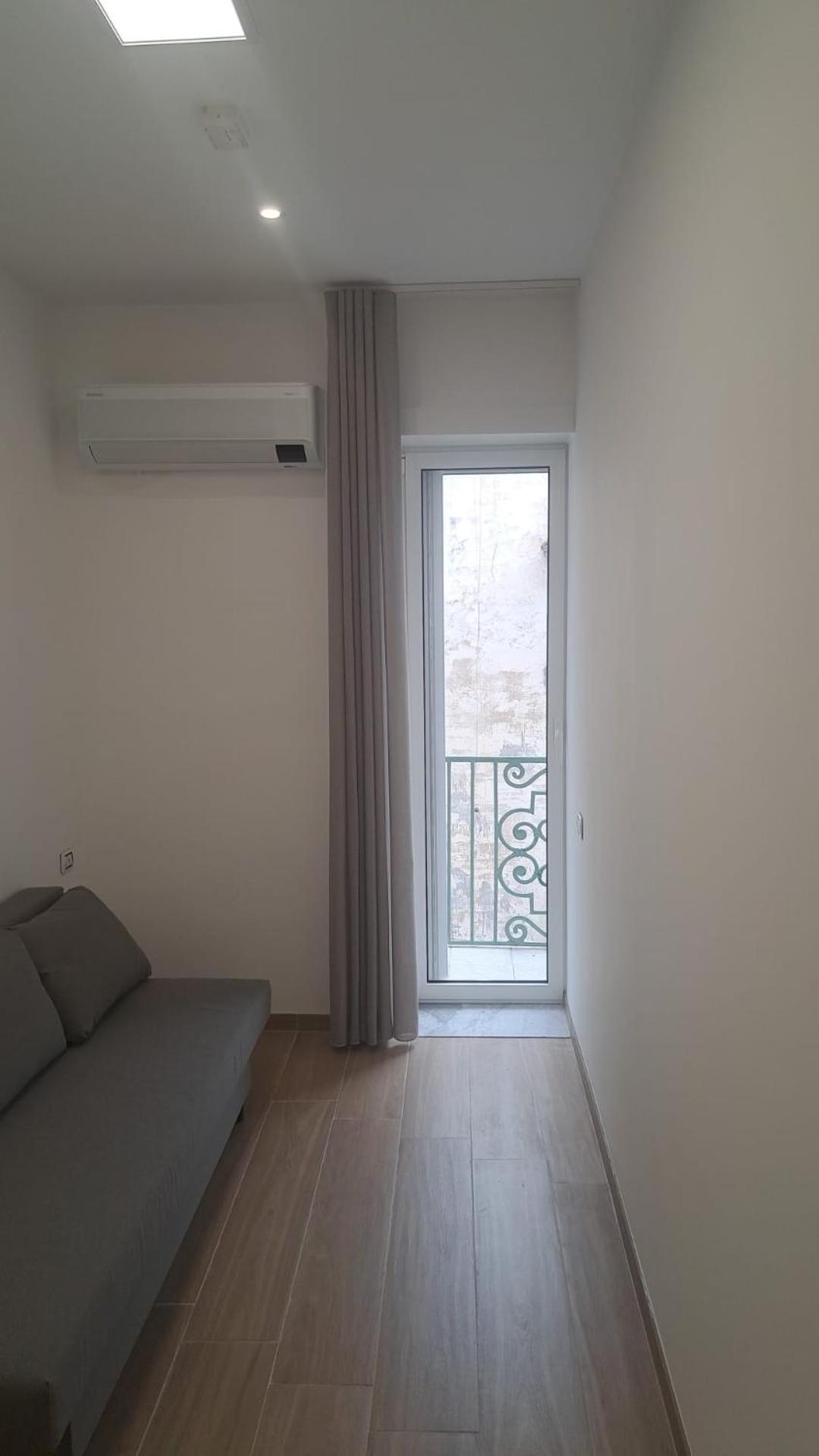 Rione Sanita House - Nobilta Apartment เนเปิลส์ ภายนอก รูปภาพ